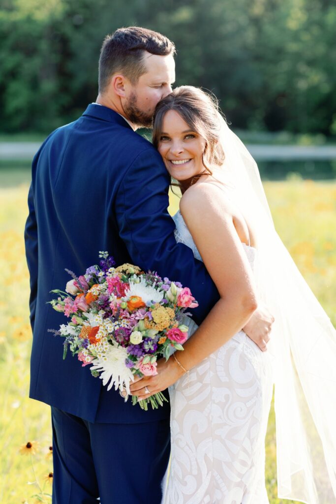 brianna rose photography st. louis wedding photographer aquila barn